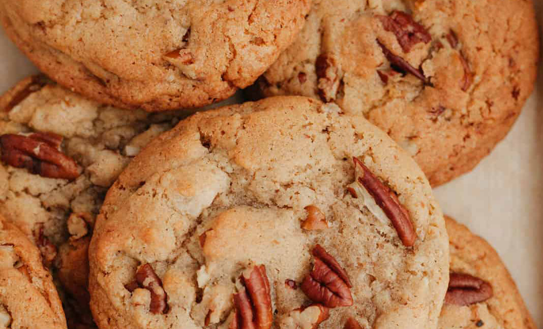 Bud Butter Pecan Cookies